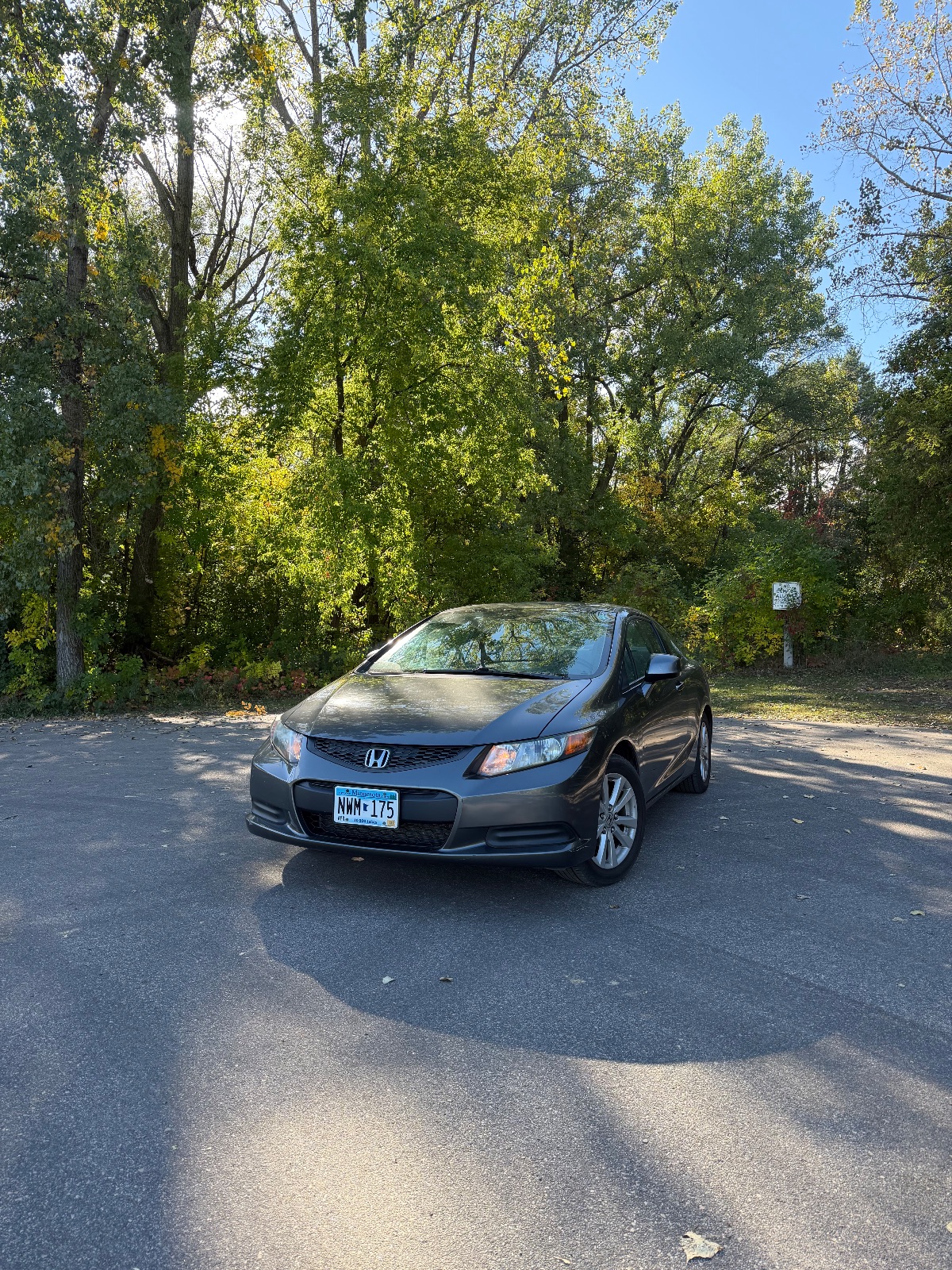 Grey HONDA Civic